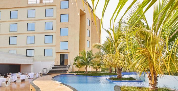 Fortune Select Grand Ridge, Tirupati - Member Itc Hotels' Group Esterno foto The Leela Palace, Hyderabad